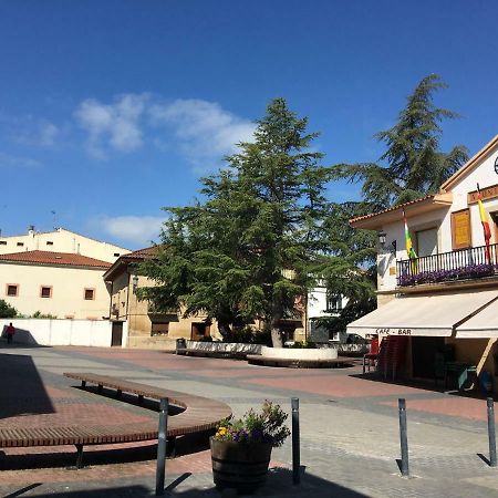 Apartamentos Turisticos Leiva -La Rioja Екстер'єр фото