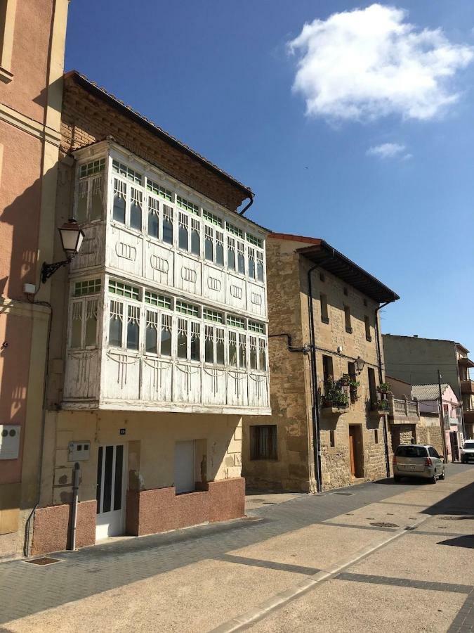 Apartamentos Turisticos Leiva -La Rioja Екстер'єр фото