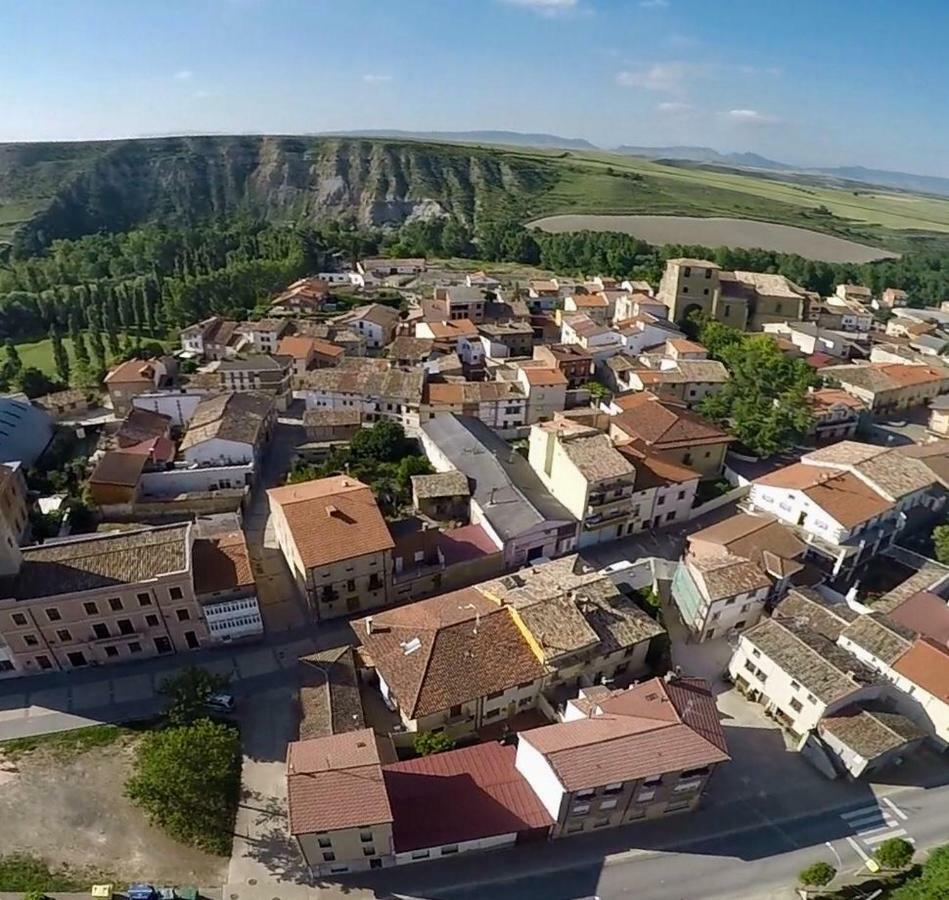 Apartamentos Turisticos Leiva -La Rioja Екстер'єр фото