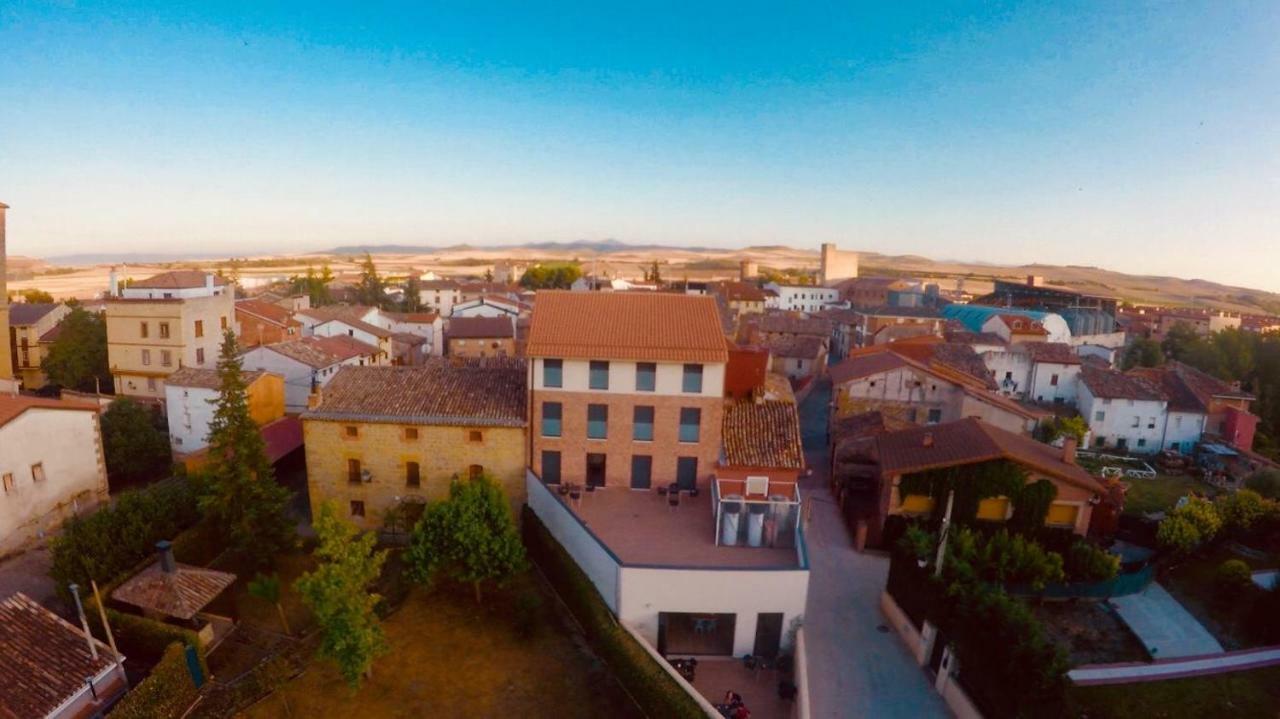 Apartamentos Turisticos Leiva -La Rioja Екстер'єр фото